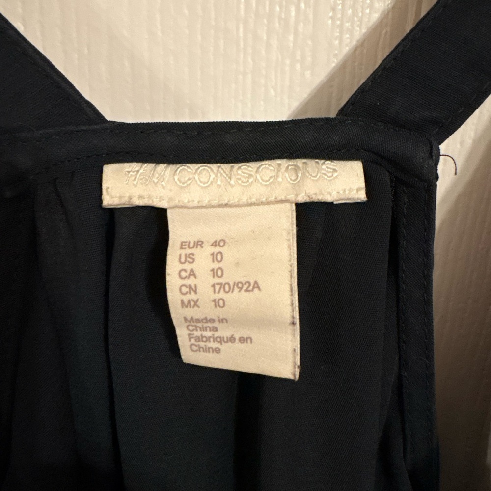 H&M Green Racerback Top - Picture 4 of 4